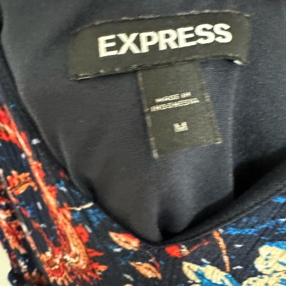 Express Paisley Print Dress - Picture 3 of 4